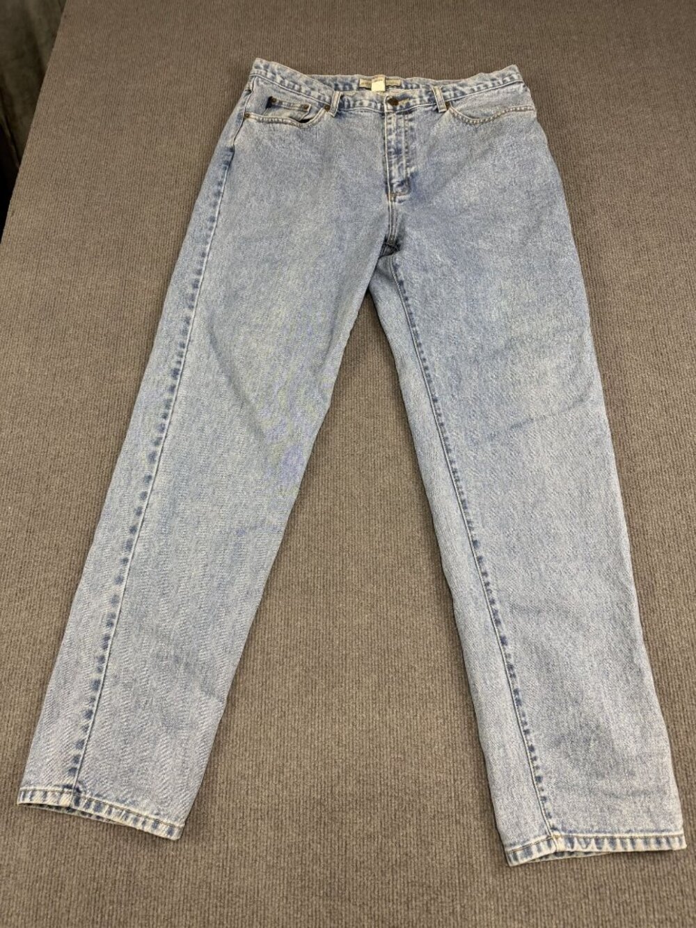 Cutter & Buck Mens Light Wash Denim Jeans Straight Leg Size 38 Inseam 34